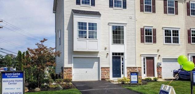 4 Iron Gate Rd