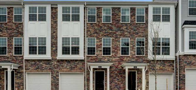 107 Emerald Dr
