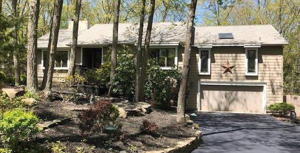 6 Strafford Circle Rd