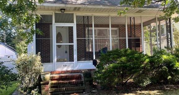 531 Walnut Ave