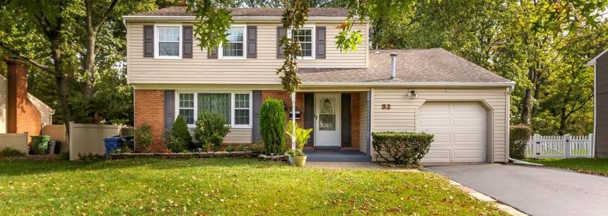 52 Ivy Ln