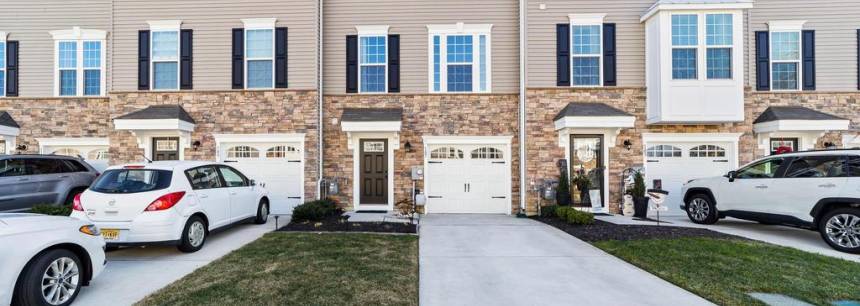 107 Meridian Ln