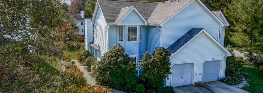 102 Stoneham Dr