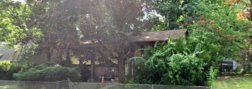 22 California Dr