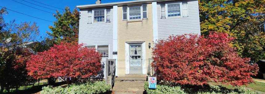 407 Dickinson Rd