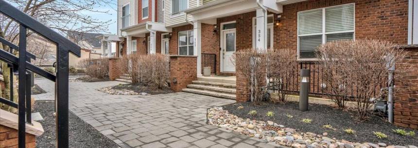 354 W 7th Ave