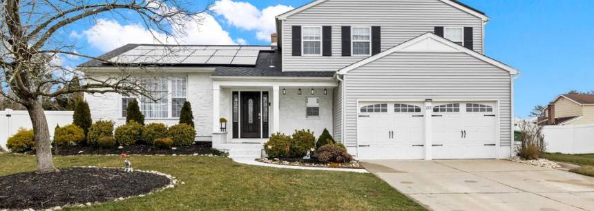 215 Sandringham Rd