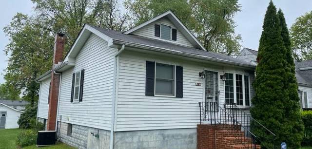 36 E Linwood Ave