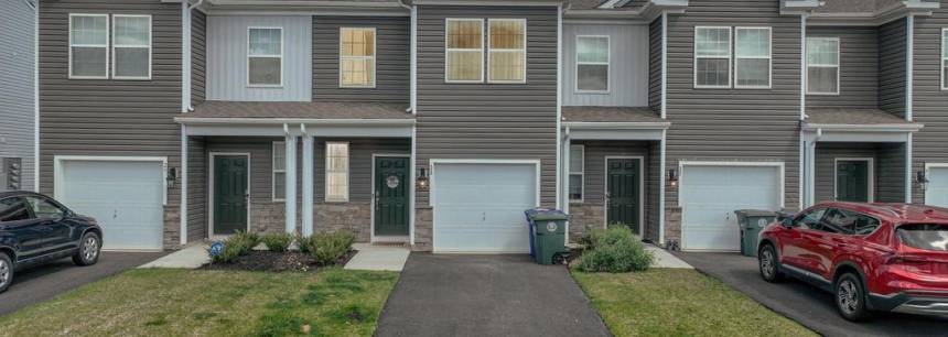 33 Arlotta St