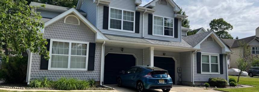 425 Amesbury Pl