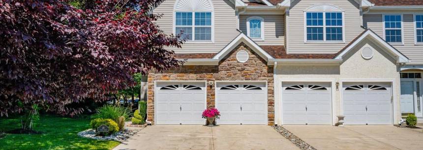 48 Tudor Ct