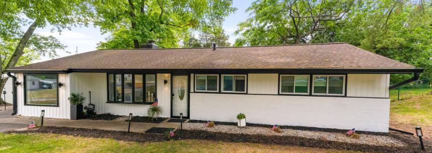 2508 Hillside Dr
