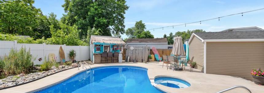 16 S Walnut Cir