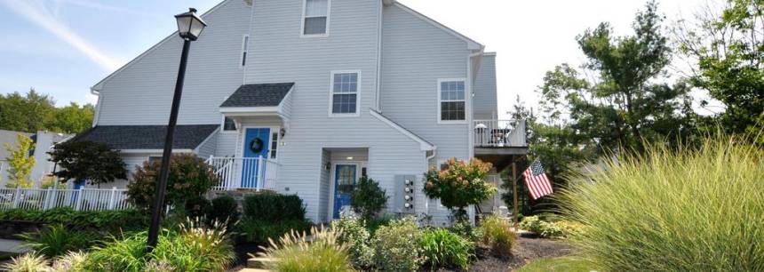 1505 Squirrel Rd