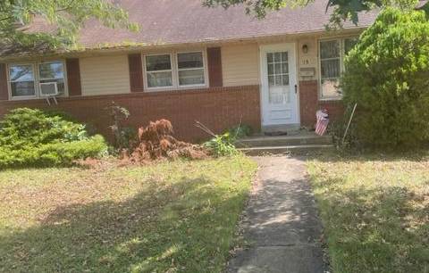 19 Dill Ave