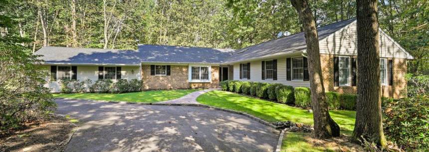 6 Tudor Ct