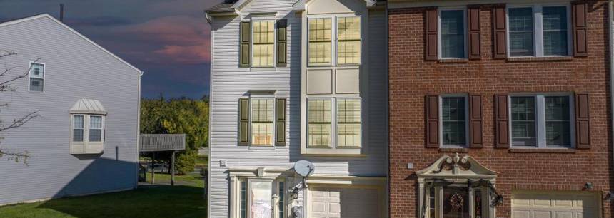 113 Carriage Way