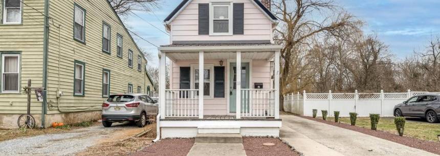 33 E Millbrooke Ave