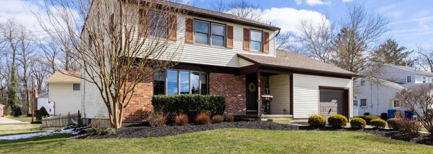 18 Yorktown Dr