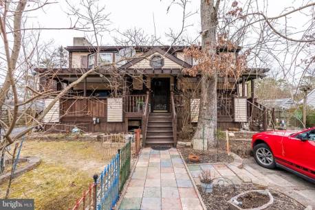 31 Filbert Ave