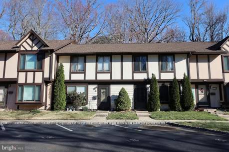 11 Sycamore Ct