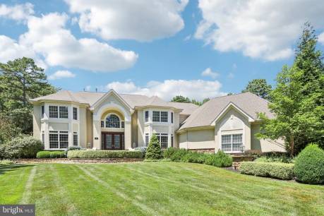 12 Brookwood Dr