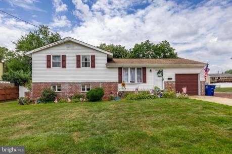 36 Trinity Ave