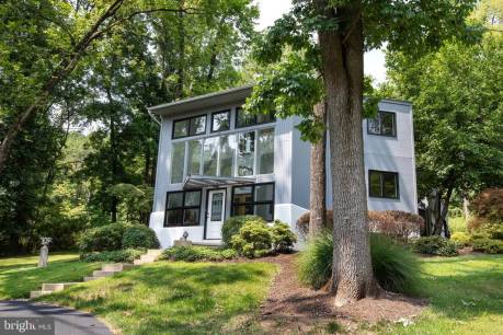 1235 Eagle Rd