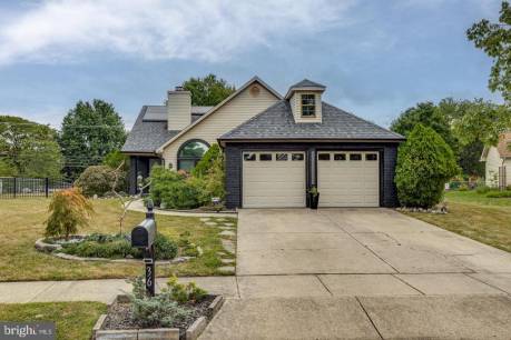 36 Birchwood Dr