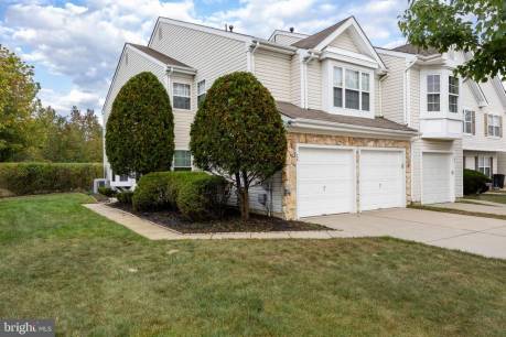 26 Buckingham Way