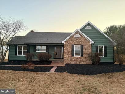 42 Finley Rd