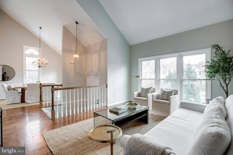 3000 Oakton Meadows Ct