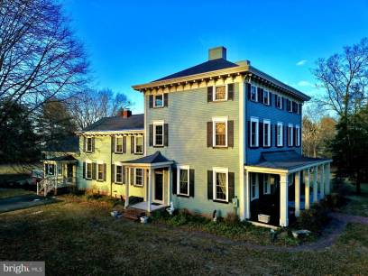 9 Eayrestown Rd