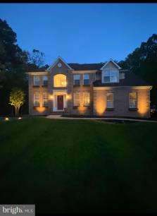 12 Lowbridge Psge