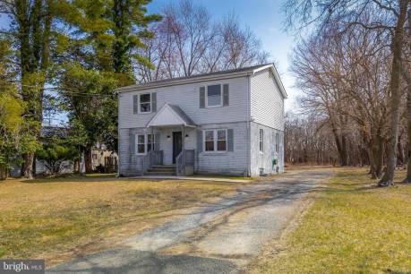 314 Davistown Rd