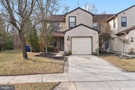 34 E Oleander Dr