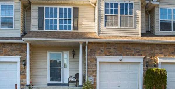 9 Wayne Ct