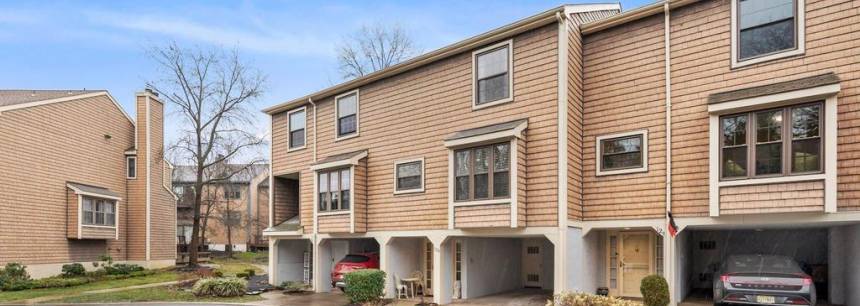 128 Kings Croft