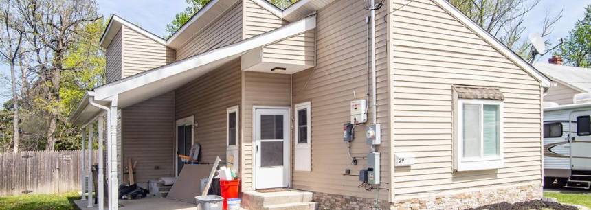 29 Pinewood Ave