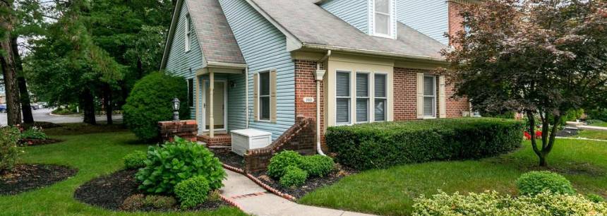 703 Mount Vernon Ct