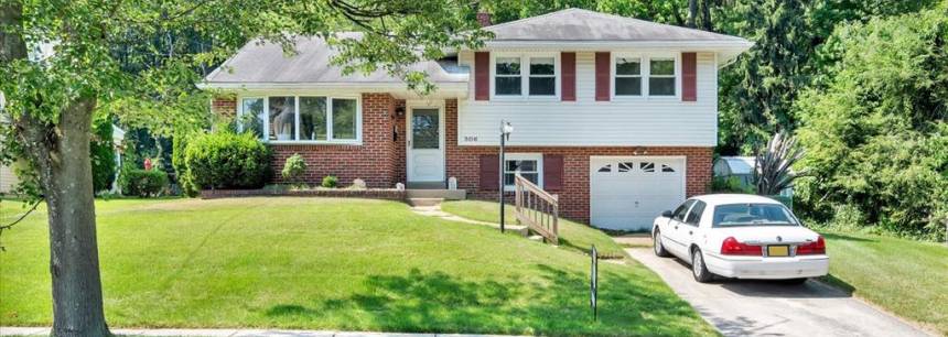 506 King George Rd