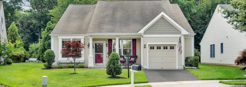 6 Begonia Ct