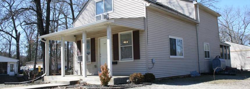 1122 Erial Rd