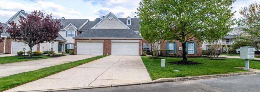 14 Grand Banks Cir