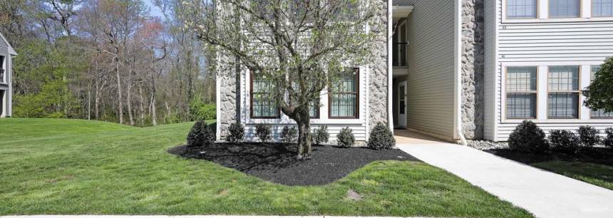 44 Bridgewater Dr