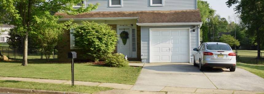 76 Abbington Ln