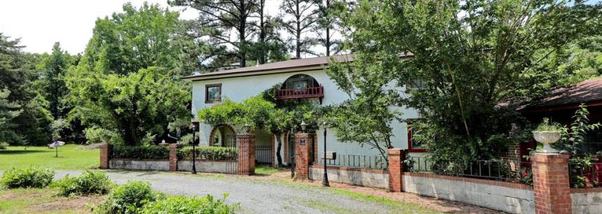1460 Liverpool Point Rd