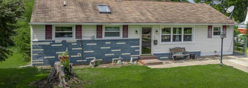 1106 Laurel Rd