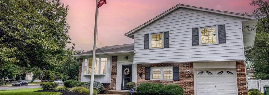 35 Greentree Rd