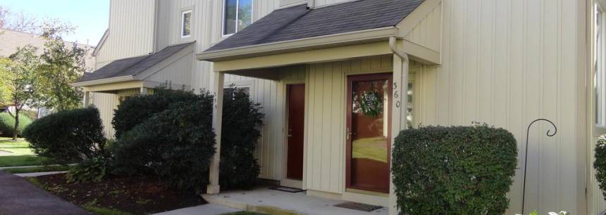 359 Woodlake Dr